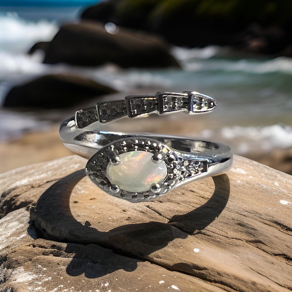 Women’s snake shaped silver adjustable ring jewelry accessories gemstone copper
